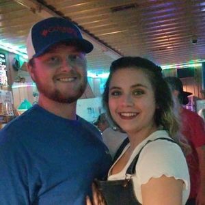 Meet your Posher, Hayley